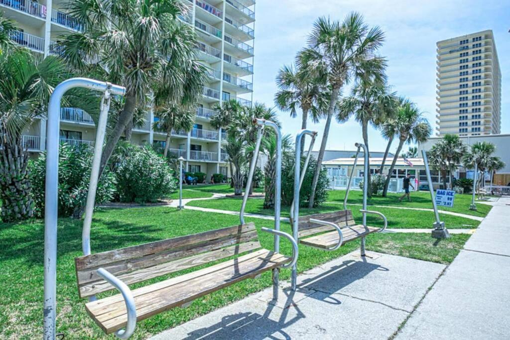 Apartment Oceanfront #1320 At Summit *